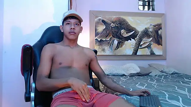 Snapshot of mr_stiven_ chatting on 02-20-25, 05:44 mr stiven  online show from 02-20-25, 05:44