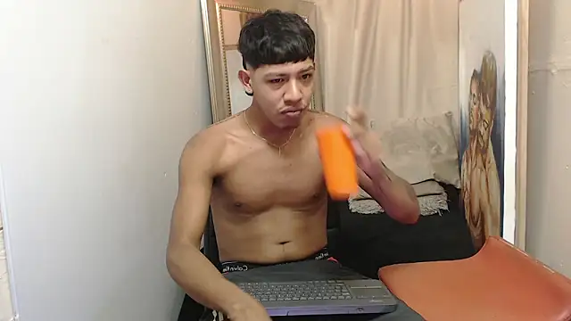 Snapshot of mr_stiven_ chatting on 11-05-25, 02:22 mr stiven online show from 11-05-25, 02:22