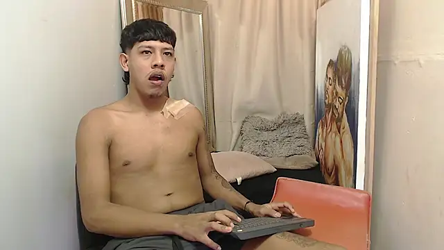 Snapshot of mr_stiven_ chatting on 11-23-25, 02:55 mr stiven online show from 11-23-25, 02:55