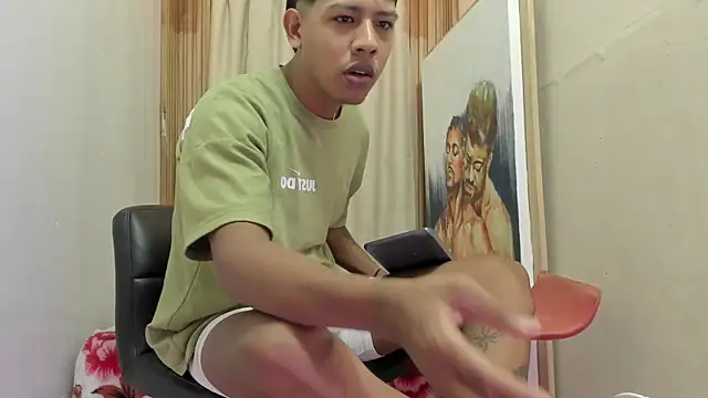 Snapshot of mr_stiven_ chatting on 02-16-26, 10:28 mr stiven online show from 02-16-26, 10:28