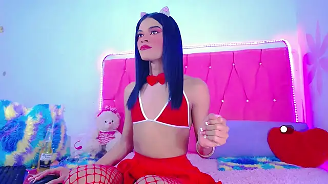 Snapshot of Theylor_Rouse chatting on 02-23-25, 06:28 Theylor Rouse online show from 02-23-25, 06:28