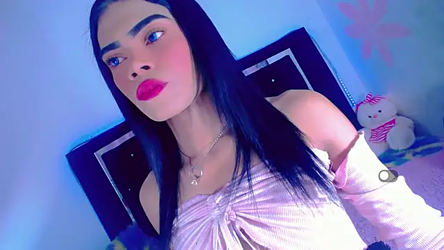 Snapshot of Theylor_Rouse chatting on 11-28-25, 08:17 Theylor Rouse online show from 11-28-25, 08:17