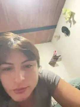 Liah ferrer online show from 07-10-26, 04:17