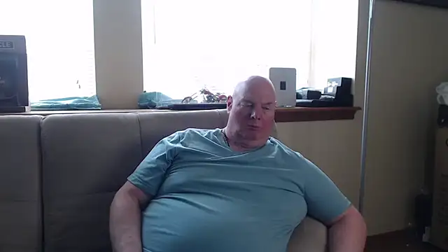 harley99574 online show from 05-06-26, 06:46