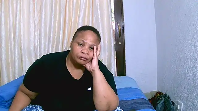Snapshot of Bbw255 chatting on 02-20-25, 02:02 Bbw255 online show from 02-20-25, 02:02