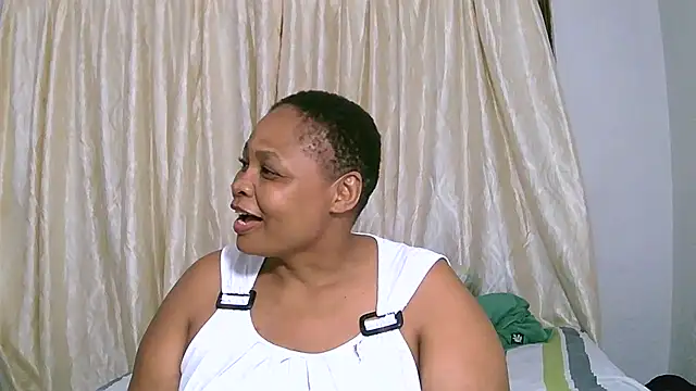 Snapshot of Bbw255 chatting on 02-27-25, 04:43 Bbw255 online show from 02-27-25, 04:43