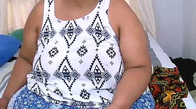Snapshot of Bbw255 chatting on 03-02-25, 12:01 Bbw255 online show from 03-02-25, 12:01