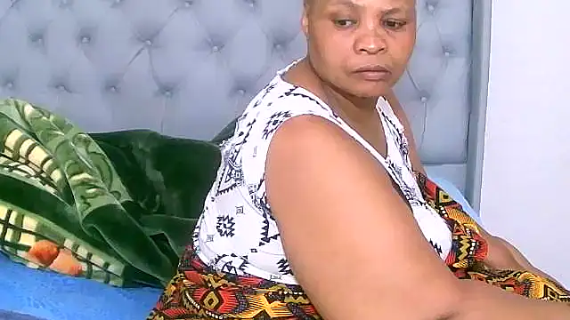 Snapshot of Bbw255 chatting on 03-21-25, 07:02 Bbw255 online show from 03-21-25, 07:02