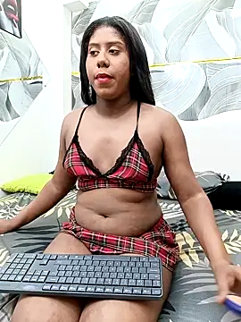 CamilosaOrtega online show from 04-07-26, 12:16