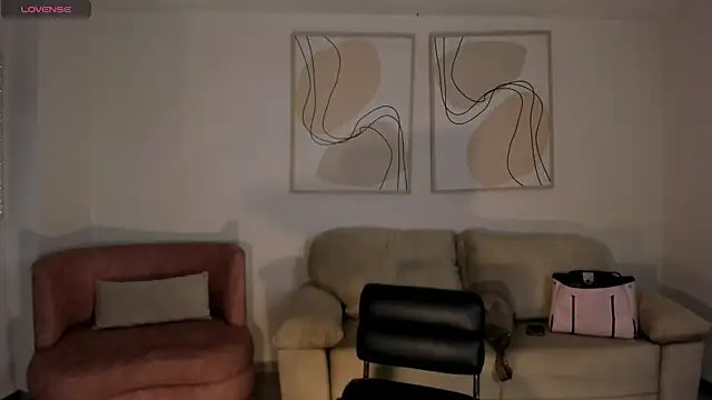 IsabelBornner online show from 05-17-26, 11:17