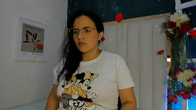 africa holmes online show from 04-24-26, 02:14