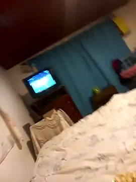 Snapshot of 1418edwar chatting on 01-27-25, 12:54 1418edwar online show from 01-27-25, 12:54