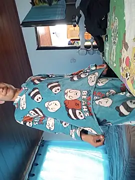 Snapshot of 1418edwar chatting on 10-18-25, 06:41 1418edwar online show from 10-18-25, 06:41