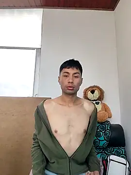 Snapshot of 1418edwar chatting on 12-19-25, 12:34 1418edwar online show from 12-19-25, 12:34