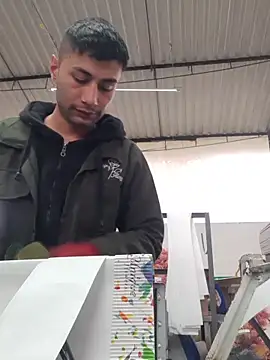 Snapshot of 1418edwar chatting on 02-19-26, 12:56 1418edwar online show from 02-19-26, 12:56