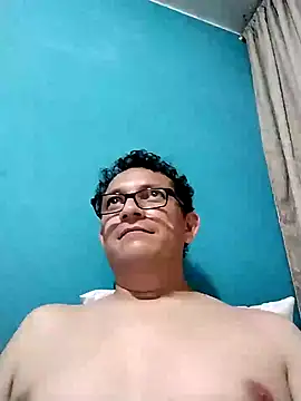 Bombi22 online show from 12-16-24, 05:17