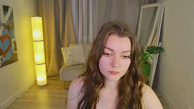 Lana  Cute  online show from 06-10-26, 02:49