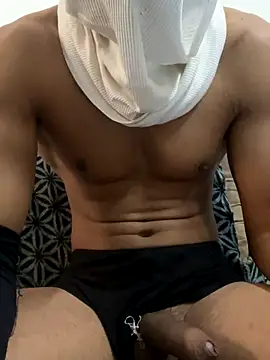 Snapshot of aksdelhi chatting on 11-11-25, 02:00 aksdelhi online show from 11-11-25, 02:00