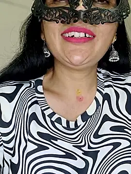 sexy bhabhi69 online show from 05-21-26, 08:54