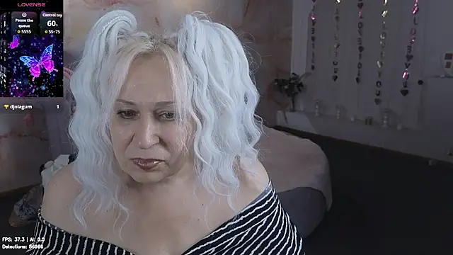 Penelope Pinky online show from 07-09-26, 01:04
