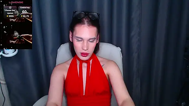 Snapshot of Cassie_Bae chatting on 02-19-25, 02:12 Cassie Bae online show from 02-19-25, 02:12