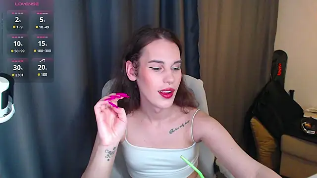 Snapshot of Cassie_Bae chatting on 02-25-25, 09:24 Cassie Bae online show from 02-25-25, 09:24