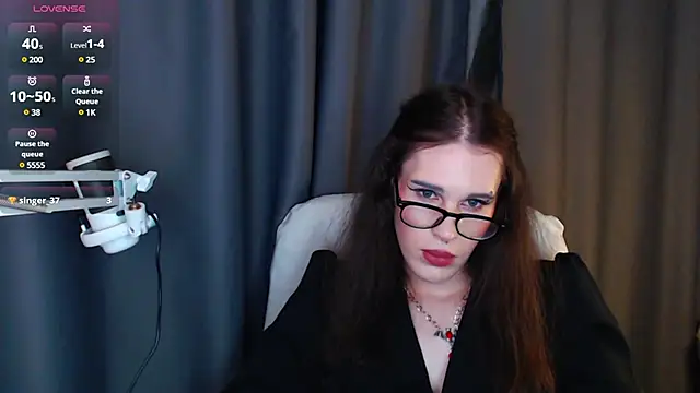 Snapshot of Cassie_Bae chatting on 03-10-25, 12:18 Cassie Bae online show from 03-10-25, 12:18