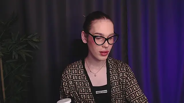 Snapshot of Cassie_Bae chatting on 03-15-26, 03:40 Cassie Bae online show from 03-15-26, 03:40