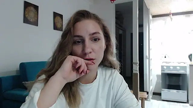 Snapshot of mi_michelle chatting on 12-22-24, 04:27 mi michelle online show from 12-22-24, 04:27