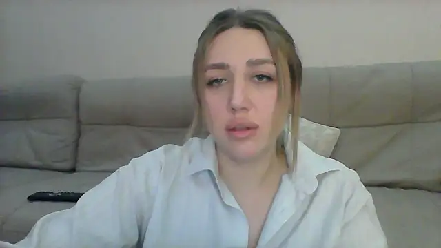 Snapshot of VickyLove047 chatting on 01-24-25, 07:39 VickyLove047 online show from 01-24-25, 07:39