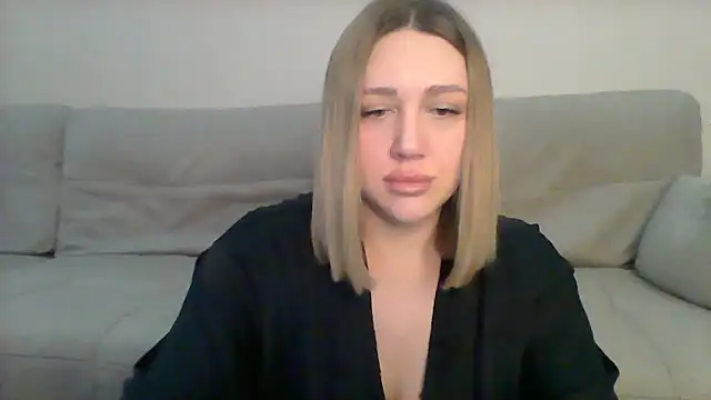 Snapshot of VickyLove047 chatting on 03-12-25, 08:30 VickyLove047 online show from 03-12-25, 08:30