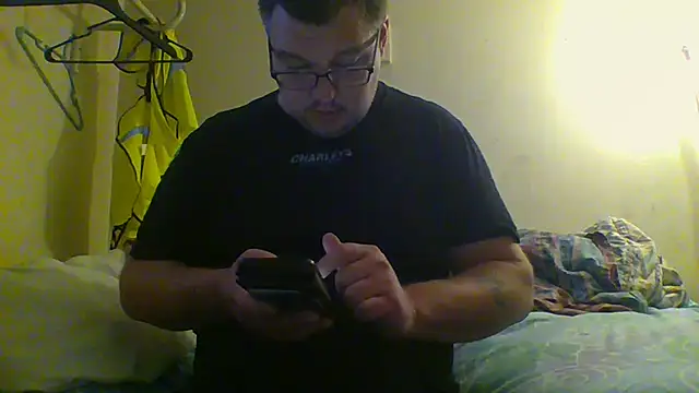 Snapshot of funsexgames chatting on 12-16-24, 01:32 funsexgames online show from 12-16-24, 01:32