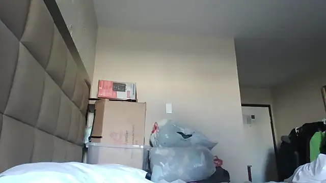 Snapshot of funsexgames chatting on 03-10-25, 08:23 funsexgames online show from 03-10-25, 08:23