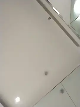 Snapshot of Dannydy2015 chatting on 11-10-25, 02:54 Dannydy2015 online show from 11-10-25, 02:54