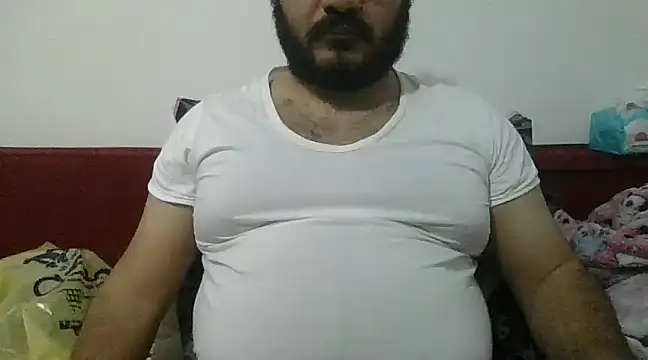 Snapshot of UrfavSlaveBitch chatting on 01-14-25, 09:51 UrfavSlaveBitch online show from 01-14-25, 09:51