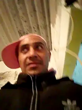 Snapshot of NewBe9D9 chatting on 03-10-25, 09:32 NewBe9D9 online show from 03-10-25, 09:32