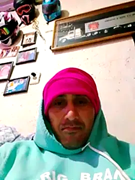 Snapshot of NewBe9D9 chatting on 11-15-25, 10:56 NewBe9D9 online show from 11-15-25, 10:56