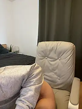 AnnyBelleX online show from 01-04-25, 12:38