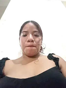 Kelsie Williams online show from 03-12-26, 10:38