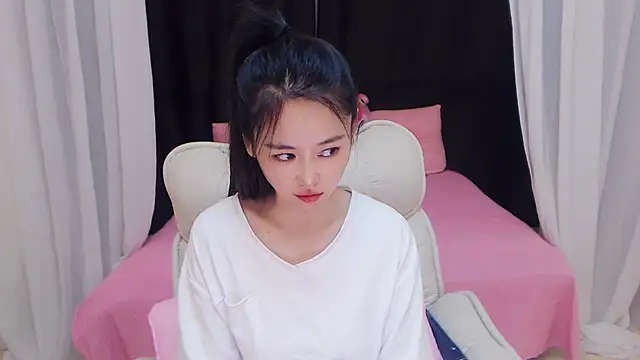 CN-Babycat online show from 11-12-25, 02:23