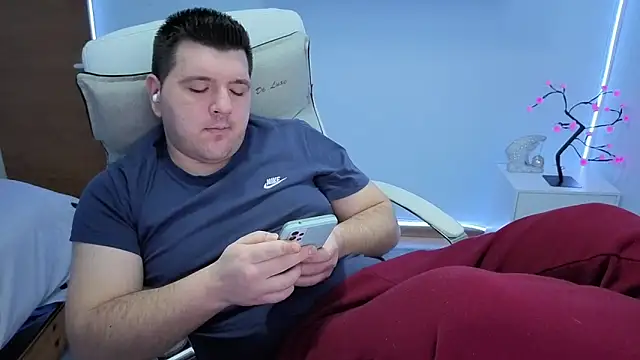 JasonJacks online show from 12-04-25, 03:49