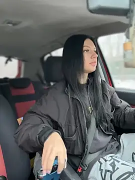 Snapshot of JulliaVegas chatting on 03-03-25, 02:04 JulliaVegas online show from 03-03-25, 02:04