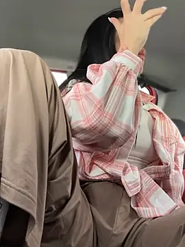 Snapshot of JulliaVegas chatting on 03-19-25, 02:48 JulliaVegas online show from 03-19-25, 02:48