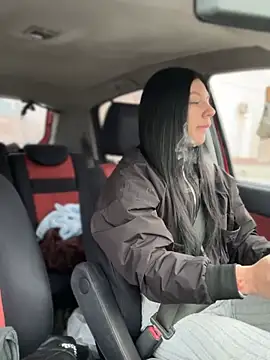 Snapshot of JulliaVegas chatting on 03-23-25, 01:31 JulliaVegas online show from 03-23-25, 01:31