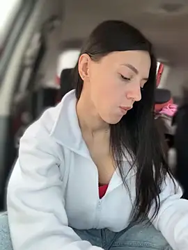 Snapshot of JulliaVegas chatting on 09-25-25, 01:42 JulliaVegas online show from 09-25-25, 01:42