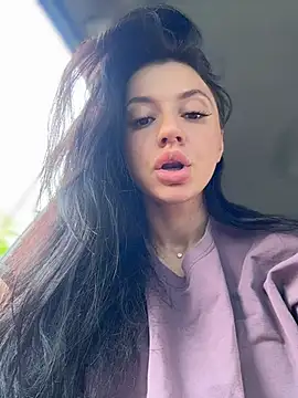 JulliaVegas online show from 07-19-26, 02:26