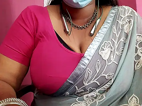 Snapshot of Tamilsathya2024 chatting on 02-21-25, 02:17 Tamilsathya2024 online show from 02-21-25, 02:17