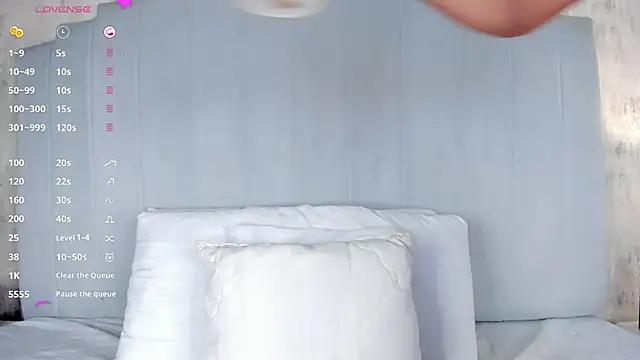 CharlotteDupontt online show from 03-14-25, 01:46