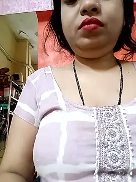 Snapshot of sunita-doll chatting on 10-16-25, 01:50 sunita-doll online show from 10-16-25, 01:50