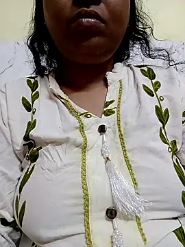 sunita-doll online show from 05-24-26, 10:53